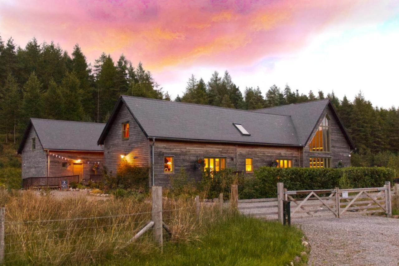 Faebuie Cottages Dalchreichart ภายนอก รูปภาพ